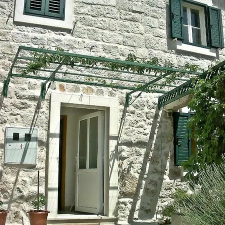La Perla A2 Bol-center Apartment *